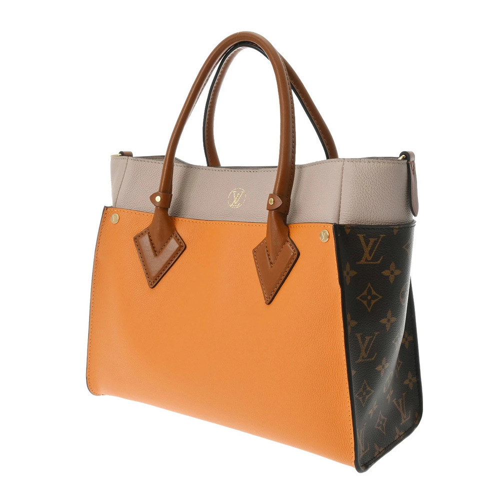 Louis Vuitton On My Leather Monogram Side Saffron Beige Handbag Tan